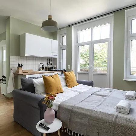 Apartamento Direkt Im Zentrum Fuer Bis Zu 6 Personen Bahnhofsnah Leipzig