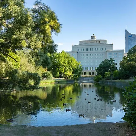 Direkt Im Zentrum Fuer Bis Zu 6 Personen Bahnhofsnah *